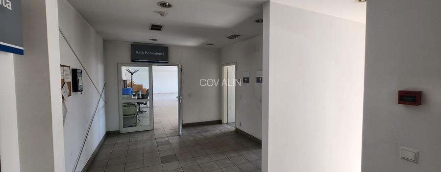 Showroom auto suprafata 6.500 mp, teren 15.000 mp cu deschidere 90 ml la DN 1. - 7