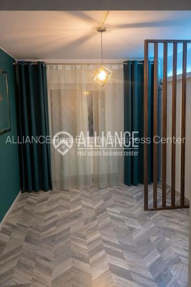 Spatiu comercial  la parter bloc - (COD 10) CAPITOL - 4