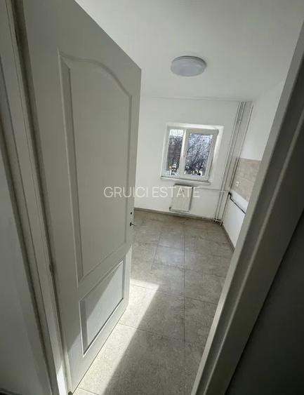 Zona Girocului-Judetean | Etaj 2 | Ameenajat Integral | Disponibil Imediat!!! - 2