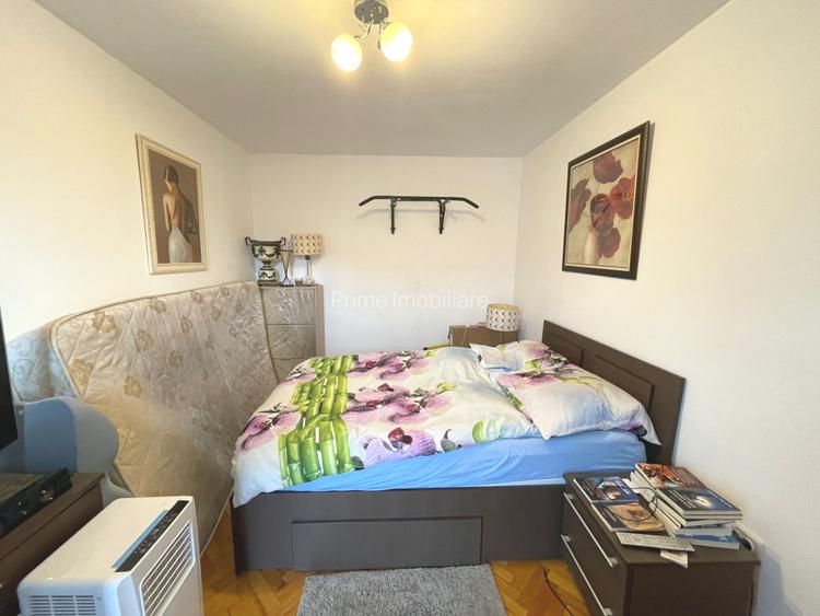 Apartament de vanzare 2 camere - Cugir - 48mp - 2