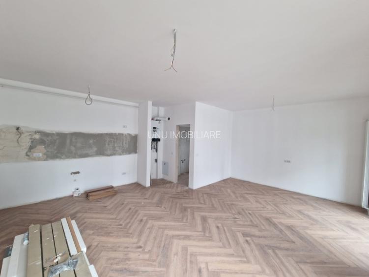 Etajul 1- Apartament 1 camera-Stadion- 40 mp - 2