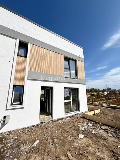 Casa duplex 4 camere 2 bai zona Bucium - 12