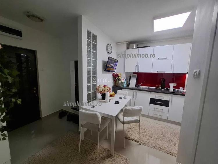 Decomandat parcare 3 camere renovat - 6