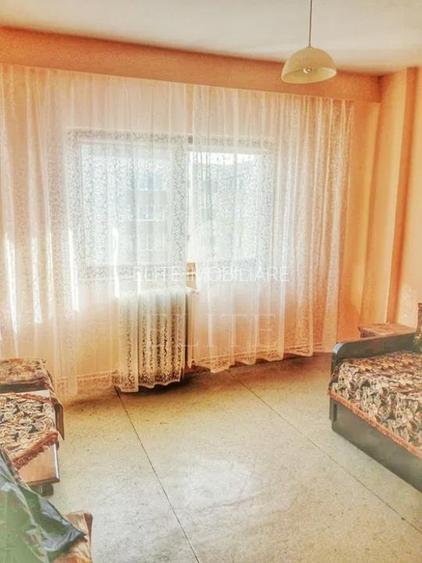 Apartament 4 camere în zona STRAZII CALEA FLORESTI - 3