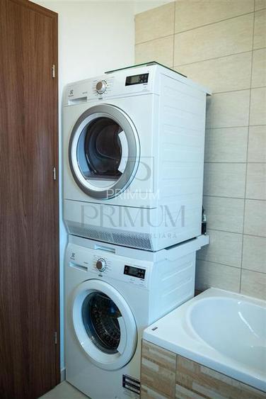 GIROC - 3 CAMERE - ETAJ 2 - CENTRALA PROPRIE - CLIMA - LOC PARCARE CF - 8