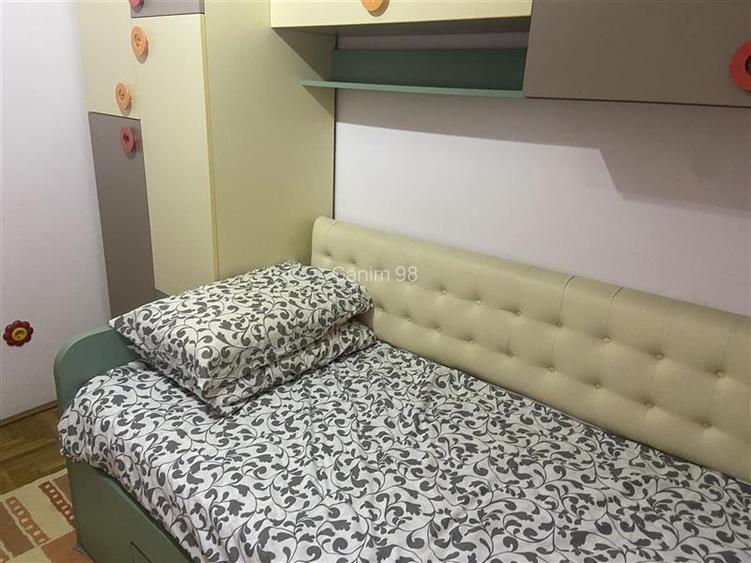 Apartament 3 camere , zona strada Longinescu , 67 mp , decomandat , mobilat - 14