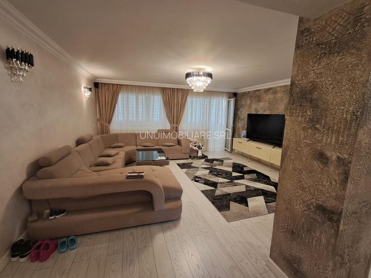 Apartament 4 camere Zona Primarie - Cinema Balada - etaj 3/3 - 100 mp - 22