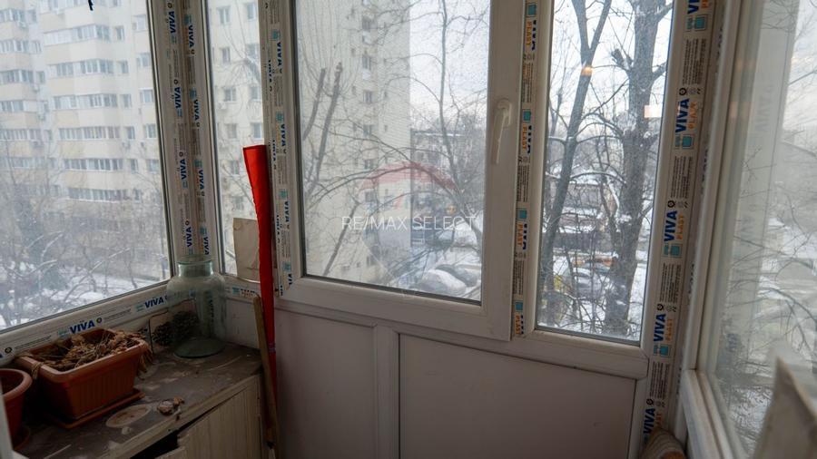 Vânzare apartament 3 camere,  zona Pantelimon - Liceul Lucian Blaga - 20