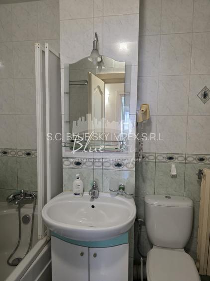 Apartament 3 camere, mobilat situat in Zona Capitol - 9