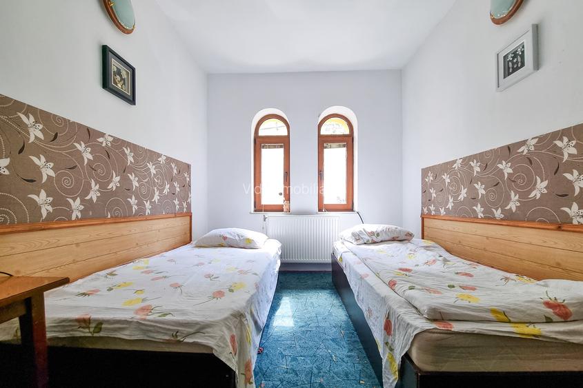 Vila Predeal, 11 camere, fost casino, fundație pe stanca/ Acceptam plata in rate - 15