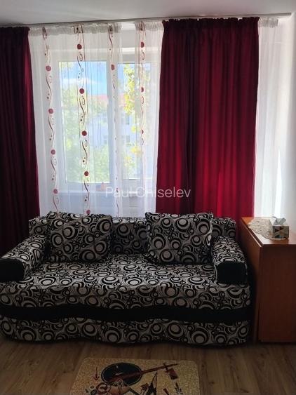 Apartament cu 3 camere semidecomadat complet utilat - 11