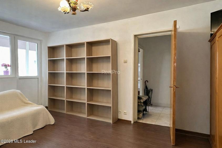 Obor langa metrou, 3 camere 77.35 mp total, anvelopat, creditabil - 2