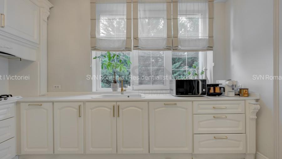 REV2005133 Vila superba cu piscina Otopeni drum privat - 14