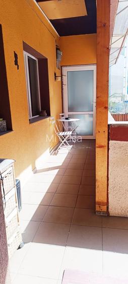 Apartament cu 3 camere,86mp ,etaj de casa,zona Onix - 23