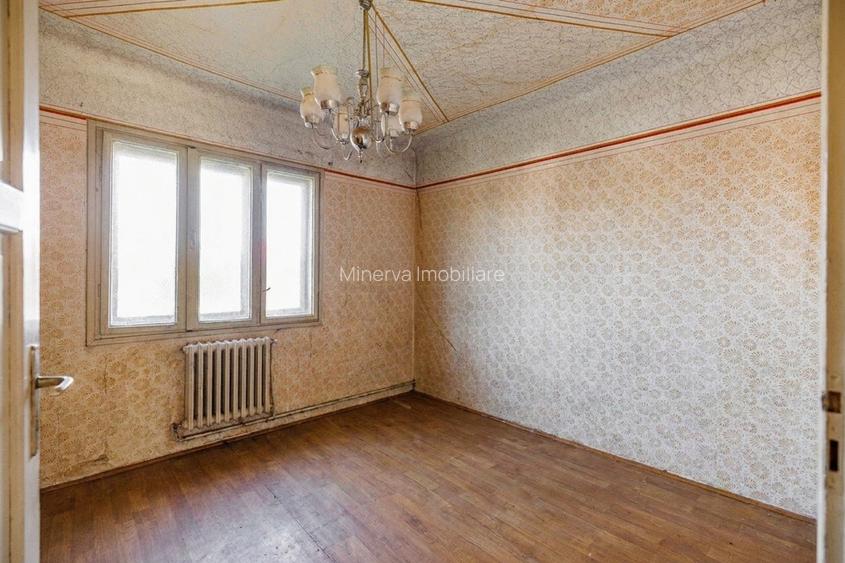 Casa cu teren 1.876 mp, la soseaua principala, vis-a-vis de Profi si Penny, Sag - 18