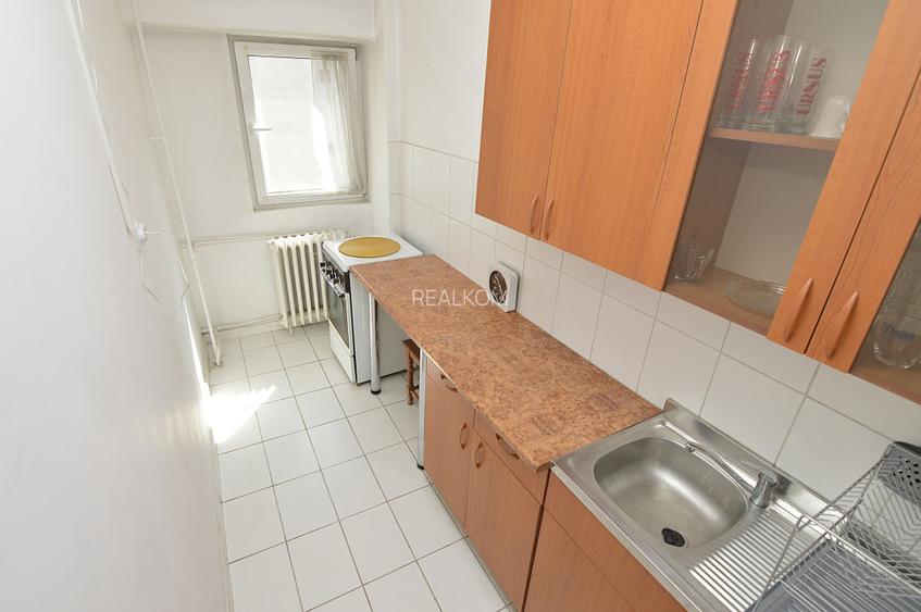 VANZARE GARSONIERA ZONA DECEBAL – METROU PIATA MUNCII - 20