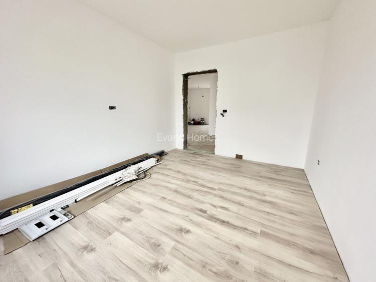 Duplex pe parter cu 3 camere - Bucovat - 7