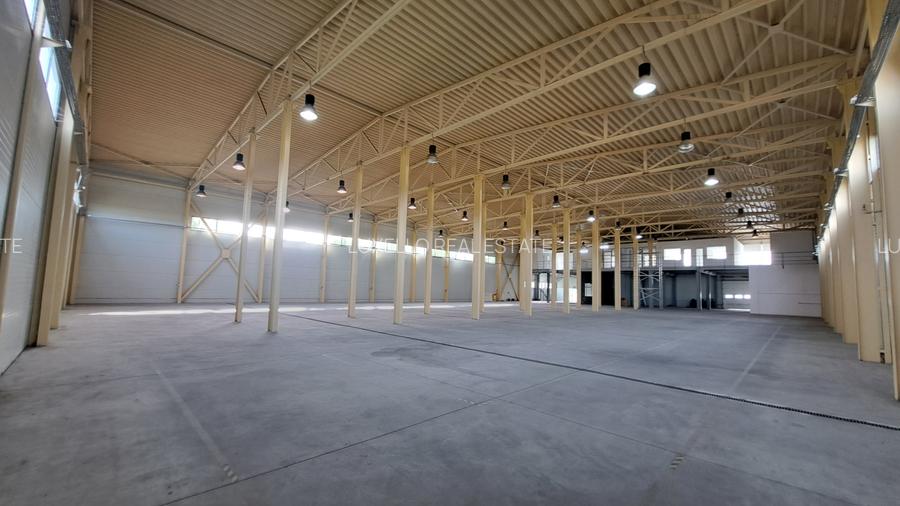 HALA DEPOZITARE CU ETAJ PARTIAL PENTRU BIROURI AMPLASAMENT: OTOPENI - 42