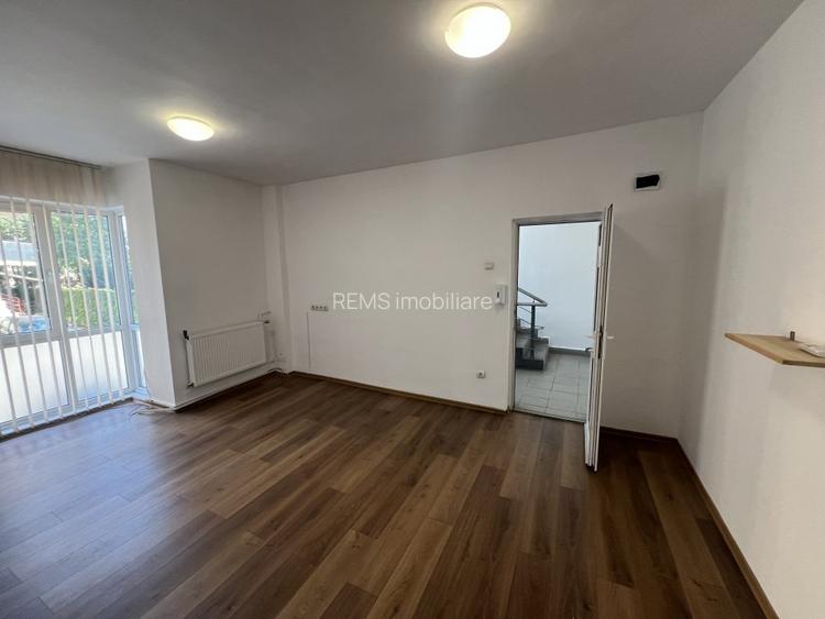 Spatiu de birou, parter strada Cometei - 6