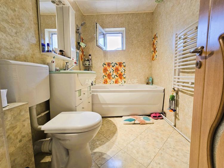 Apartament 3 camere cu BALCON - CARTIER E3 - 9