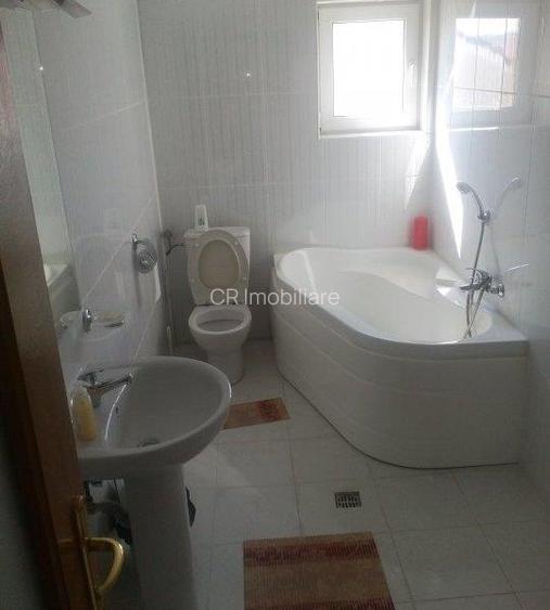 Vanzare vila 6 camere Jiului - 12