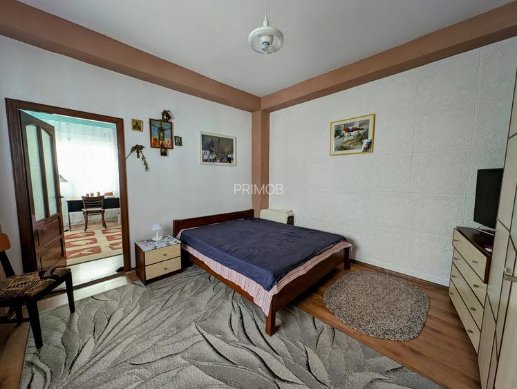 P+M Brancoveanu,aproape de metrou si parc,pretabil spatiu birouri/locuinta,5 cam - 12