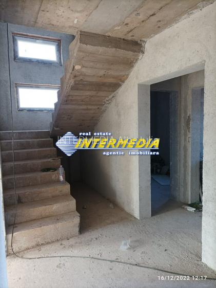 Casa noua de vanzare in Alba Iulia cu 4 camere semifinisata cu apa gaz curent - 4
