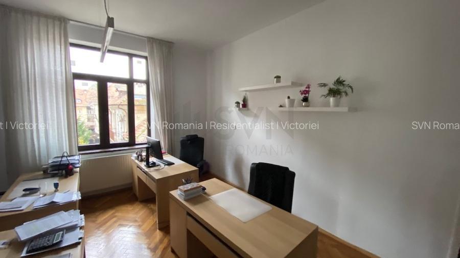 REA0088440 Apartament 7 camere - 4 bai - intrare separata - zona Capitale - 7