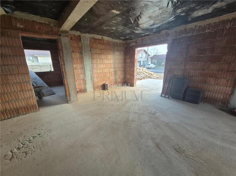 DUPLEX INDIVIDUAL - SEPARAT PRIN DRESSING - CARTIER EUROPA - CONSTRUCTIE SI ZONA - 10