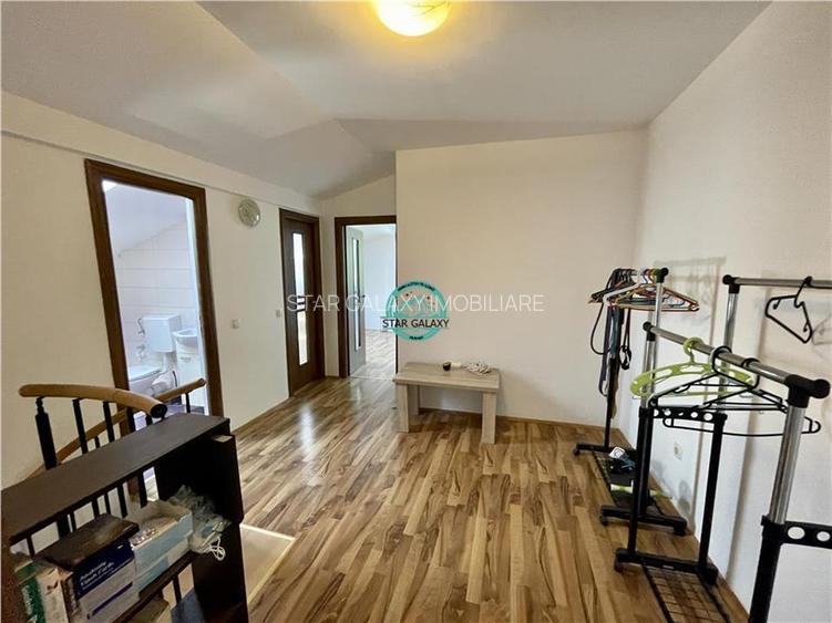 Apartament cu 4 camere de vanzare, pe 2 niveluri, in Cornisa - 5