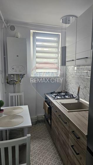 Apartament cu 1 camere de închiriat în zona Darmanesti - 11