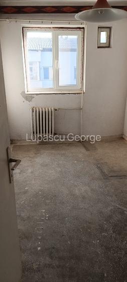 Apartament 3 camere de vanzare - 14