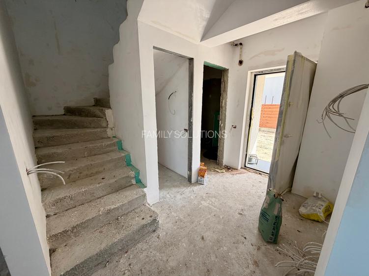 Casa P+1+Pod inalt. 4 cam. Util 107mp. Teren 148mp - 2