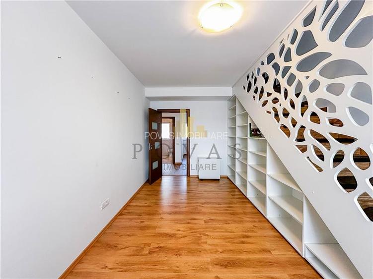 Inchiriere Casa Tunari 6 Camere - 18