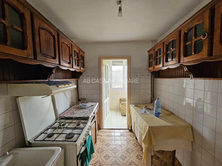 Ap 3 cam, dec, 1 baie, 2 balcoane, et. 1, Ion Ionescu de la Brad, Comision 0% - 4