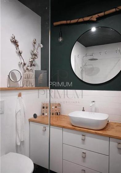 BADEA CARTAN - 3 CAM - ETJ.1 - 2 BAI - GARAJ - 2 BOXE - RENOVAT - ISTORIC- - 5