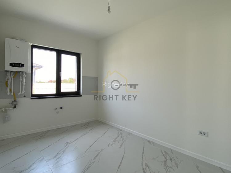 Casa parter 4 cam, 380mp teren, incalzire prin pardoseala! Comision 0% - 9