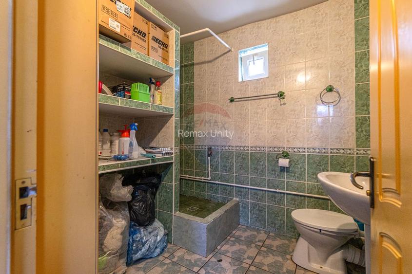 Proprietate mixtă cu spațiu comercial și locuință Strada Aurel Vlaicu - 21