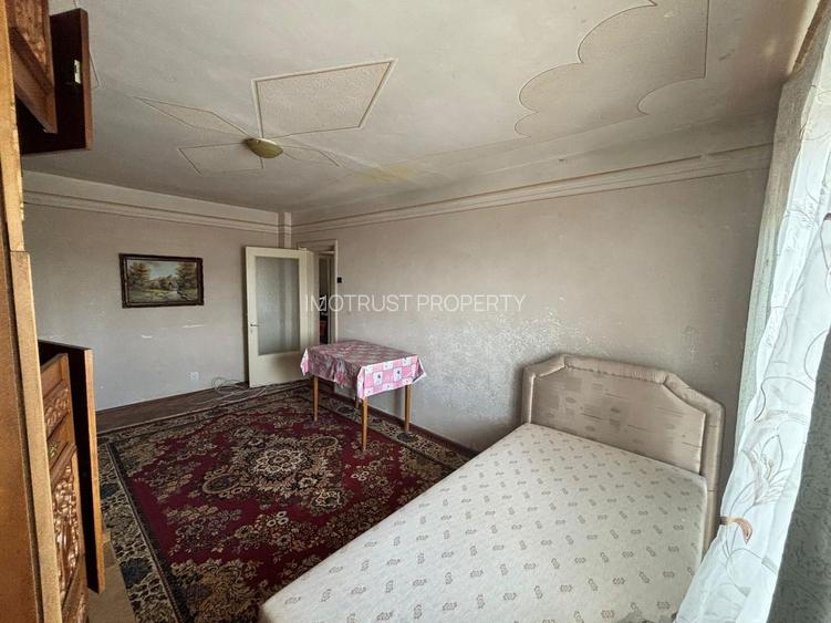 De vânzare - Apartament ultracentral, 4 camere, 132 mp, Chișineu-Criș, - 7