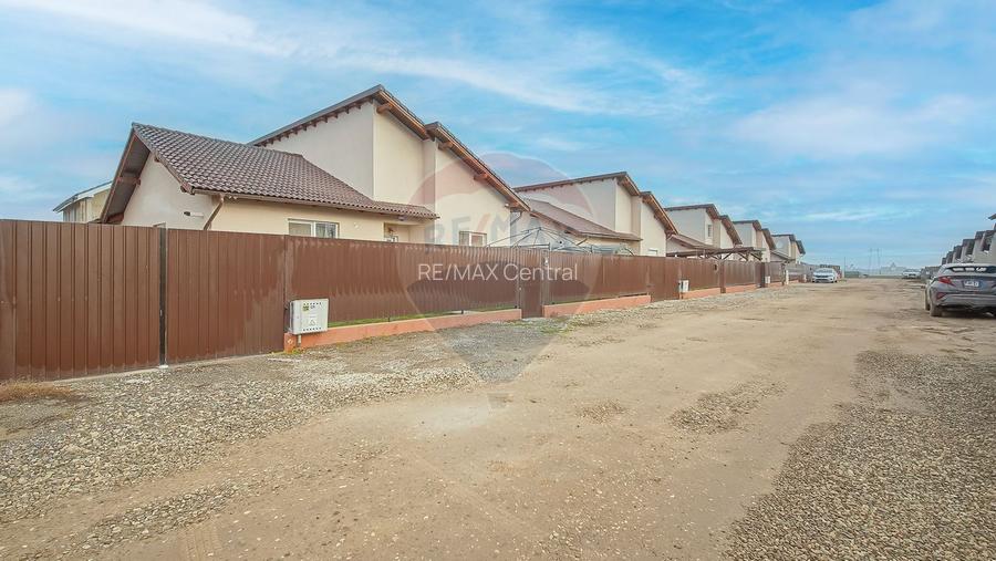Casă pe parter cu încălzire în pardoseală – Sânpetru, zona Lempeș - 36