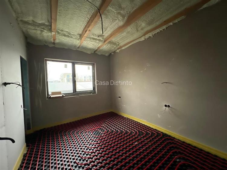 Casa in complex de case insiruite cu 5 camere - 5