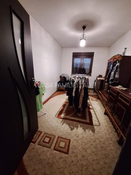 UNICAT!! 4 Camere..model deosebit...Gh. Lazar - 11