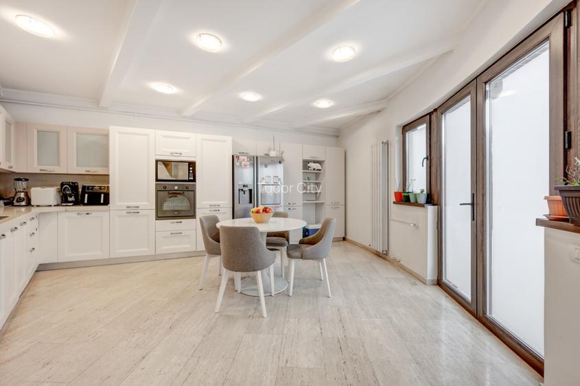 Apartament 170mp utili, 77mp curte si 3 locuri parcare, Parc Bazilescu! - 14