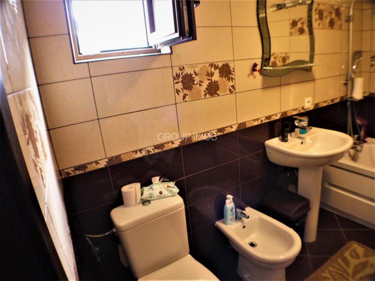 Casa 4 camere, ultracentral Bacau. - 26