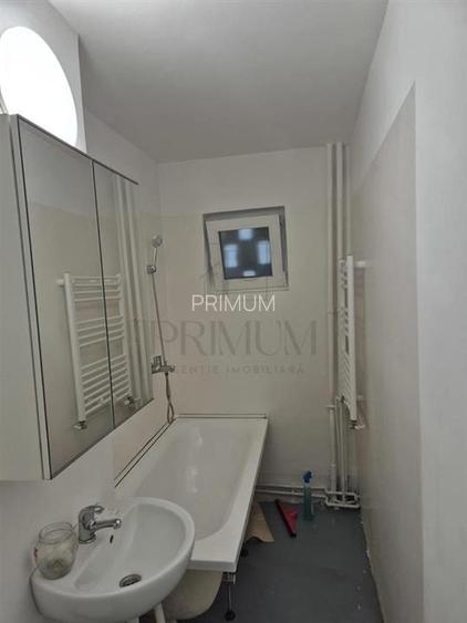 Dacia - 2 Camere - Centrala proprie - Parter inalt cu balcon - Boxa - 5