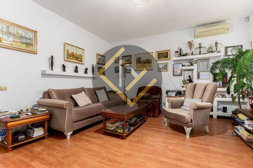 Bucureștii Noi Damaroaia Vilă individuala Elegantă teren 557mp