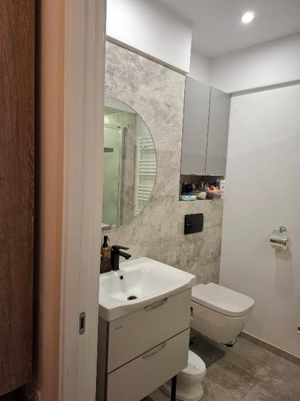 DIRECT proprietar: Apartament 2 camere in zona linistita, cu multa vegetatie.