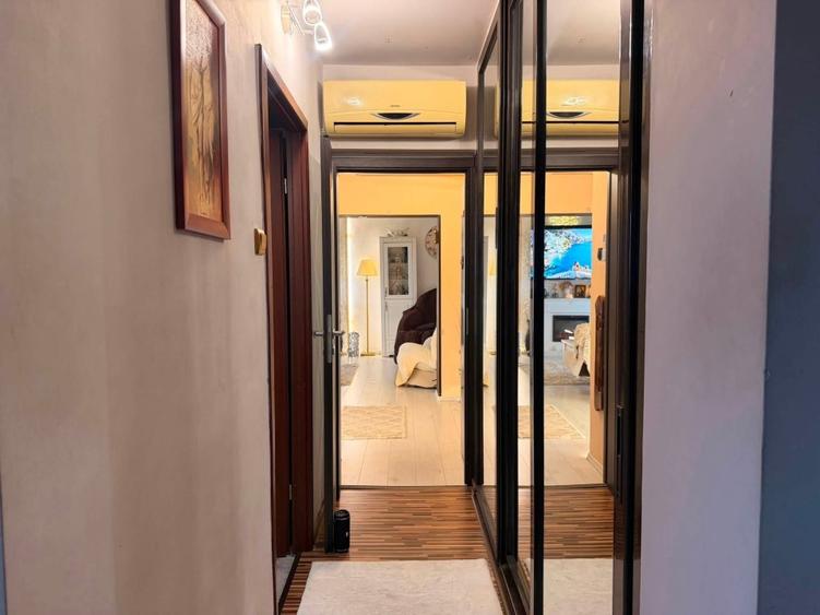Apartament modernizat ultracentral Potcoava de Aur