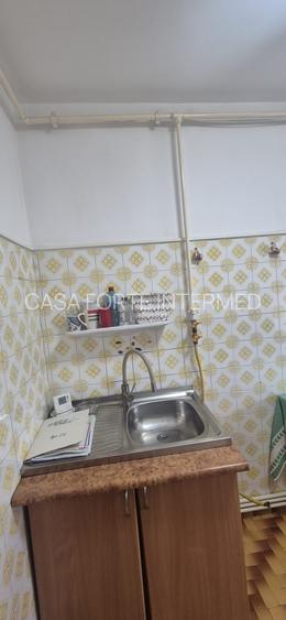 Apartament 2 camere decomandat  Tomis III Macul Rosu 105000 euro - 11