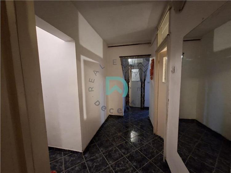 Apartament 3 camere Judetean, Brasov